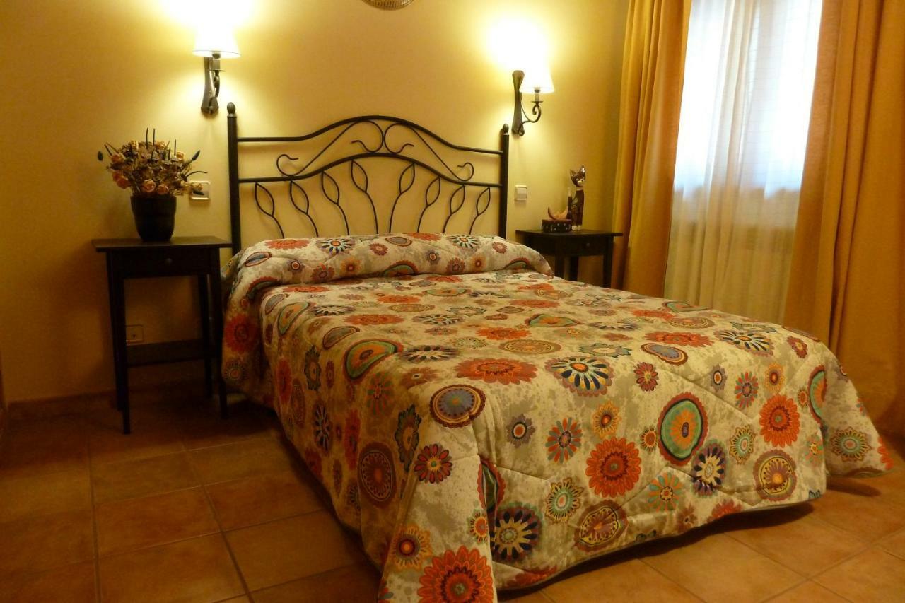 La Casa De Bernuy ξενώνας Bernuy de Porreros Εξωτερικό φωτογραφία
