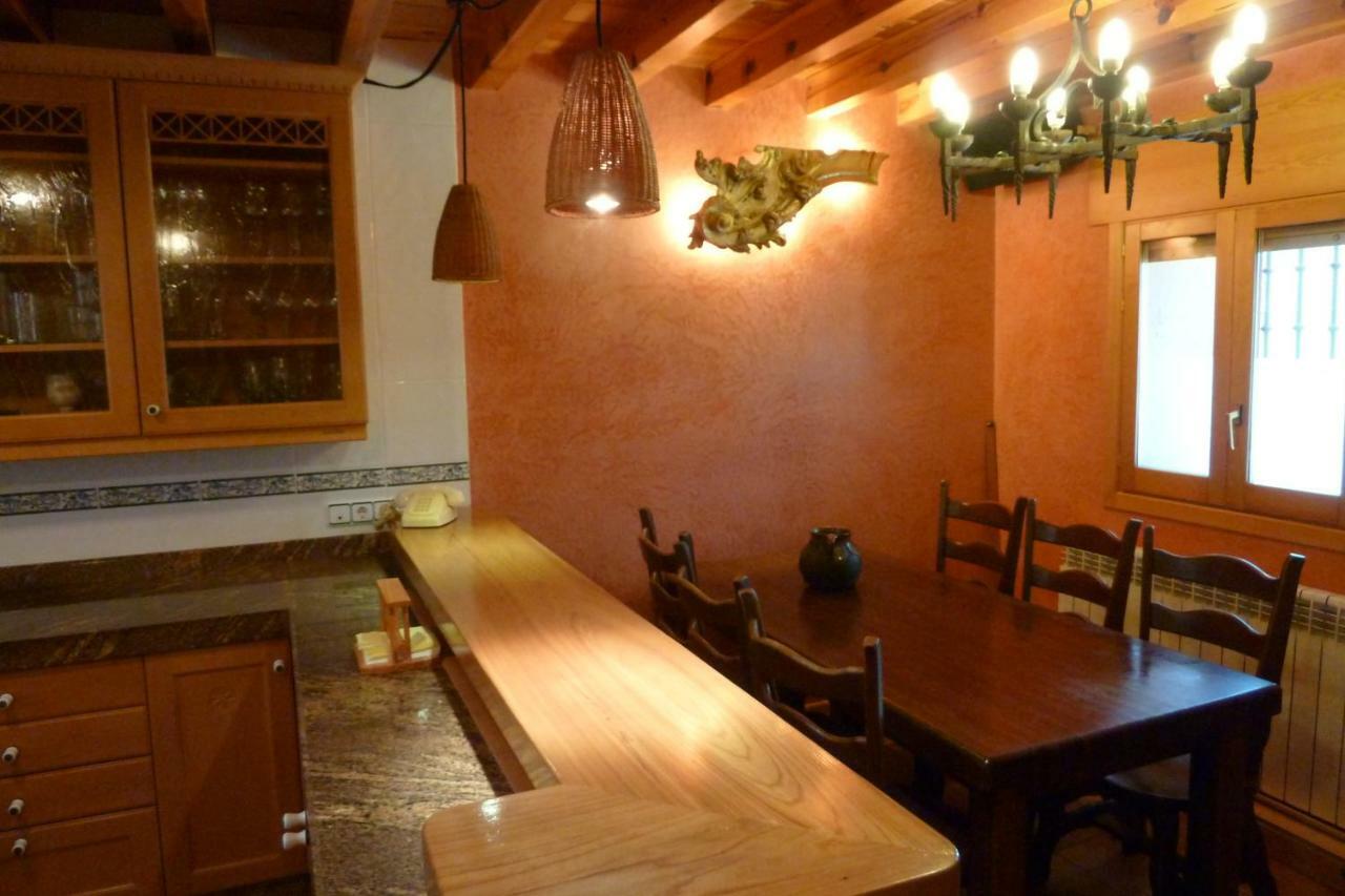 La Casa De Bernuy ξενώνας Bernuy de Porreros Εξωτερικό φωτογραφία