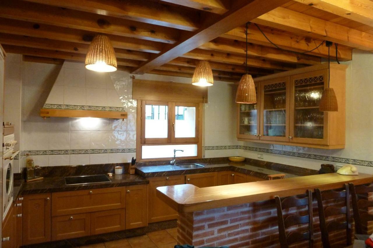 La Casa De Bernuy ξενώνας Bernuy de Porreros Εξωτερικό φωτογραφία