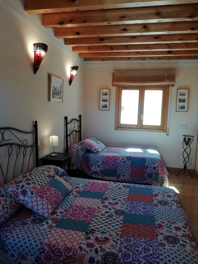 La Casa De Bernuy ξενώνας Bernuy de Porreros Εξωτερικό φωτογραφία